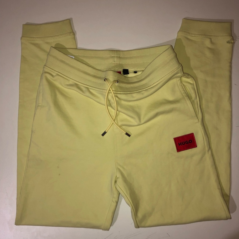 Hugo Boss Joggers Men’s Size XL Yellow Color